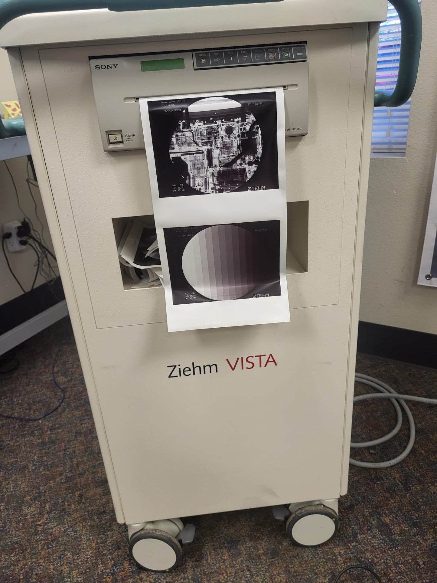 Ziehm Vista 2002 with Cine, Vascular, Sony Printer