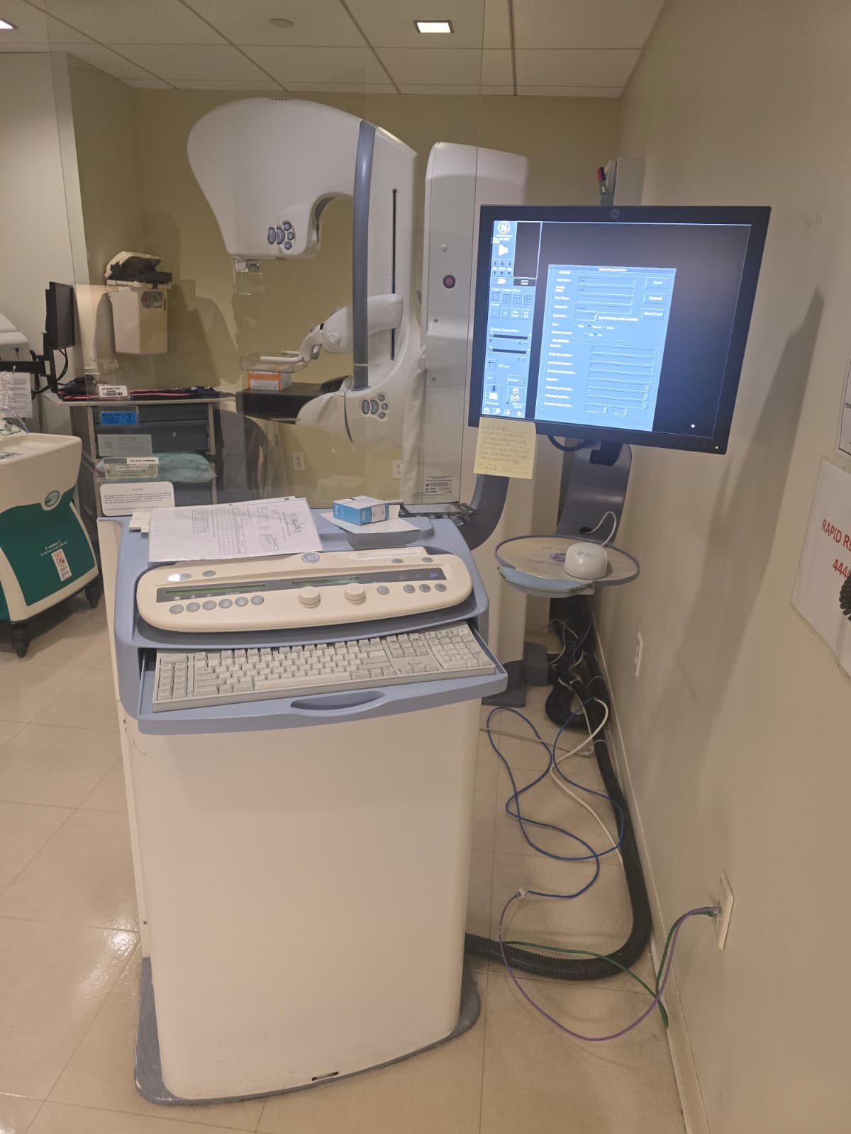 GE Senographe Essential 2D with  Stereotactic Biopsy 2010