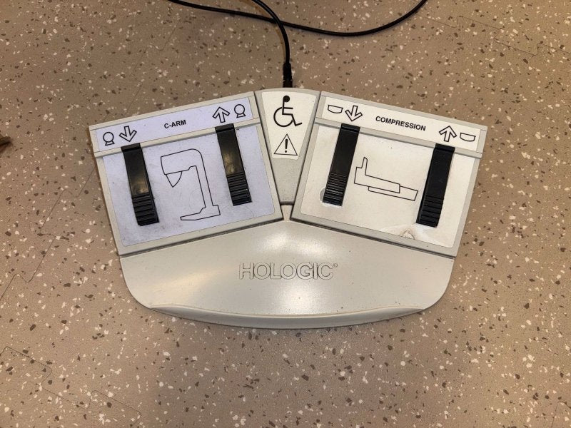 2015 Hologic Selenia Dimensions Mammography - inCAV Medical Imaging Equipment