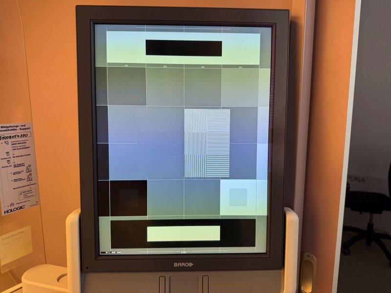 2015 Hologic Selenia Dimensions Mammography - inCAV Medical Imaging Equipment