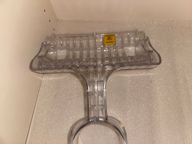 2015 Hologic Selenia Dimensions Mammography - inCAV Medical Imaging Equipment