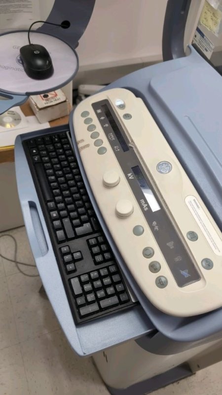 2016 GE SENOGRAPHE SENOCLAIRE 3D Mammo - inCAV Medical Imaging Equipment