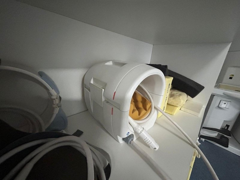 2016 Hitach AIRIS Vento LT Open MRI AIRIS Vento - inCAV Medical Imaging Equipment