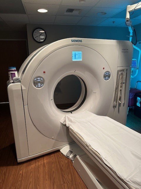 2017 Siemens Perspective 32 CT Scanner with 200,000 Scan Seconds - inCAV Medical Imaging Equipment