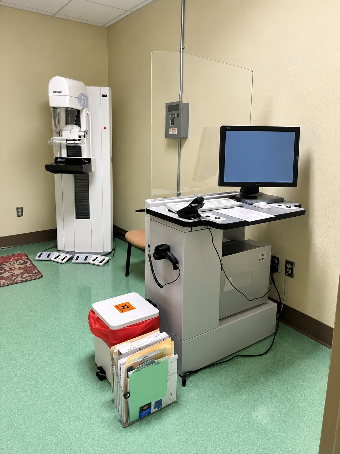 2012 Hologic Selenia 2D Mammography System
