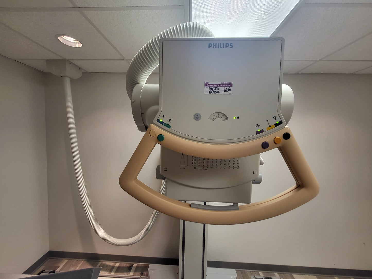 Phillips Digital Diagnost Radiography   C90 Rad Room System