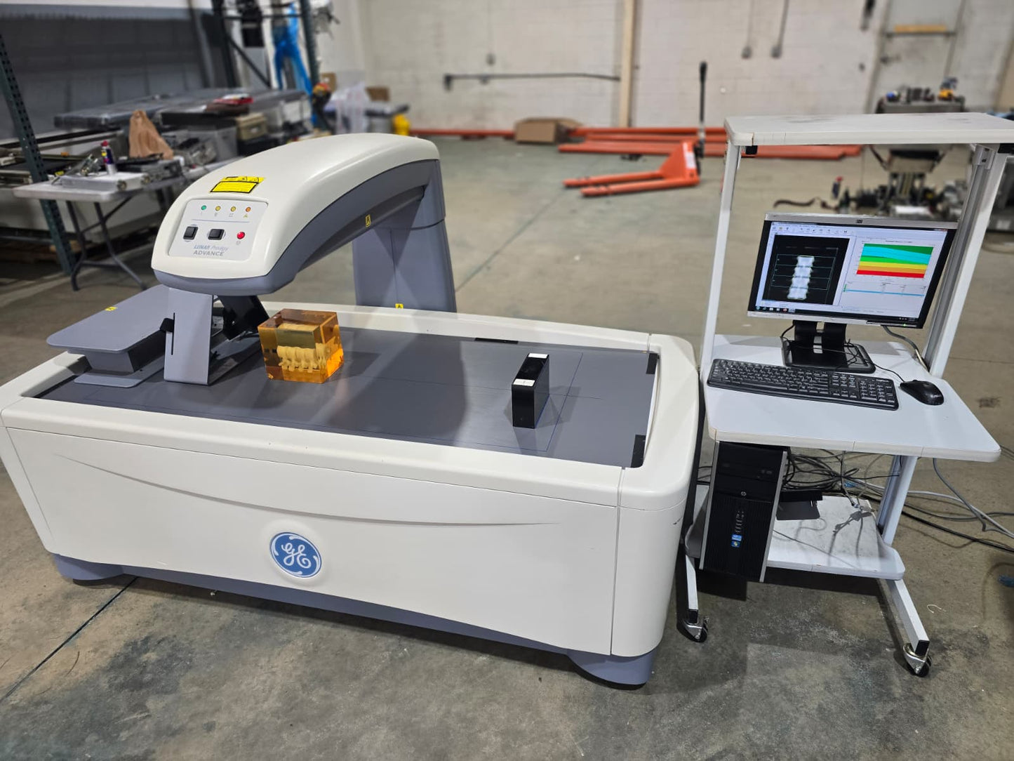 GE Lunar Prodigy Advance DXA Bone Densitometer