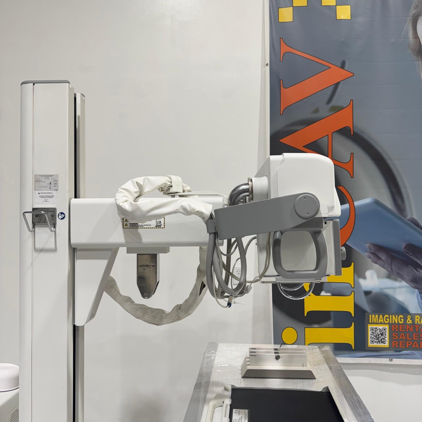 Agfa DX-D 100 Mobile Digital X-Ray System