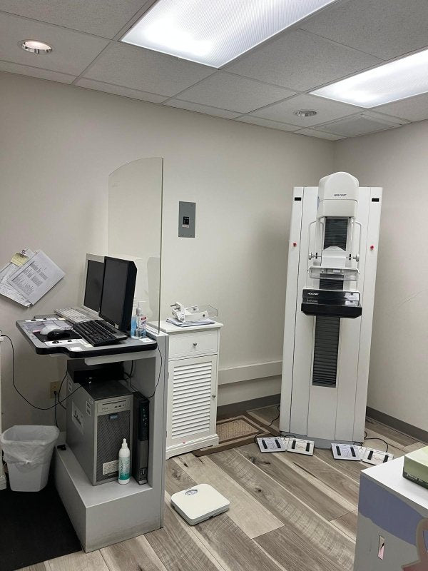 Hologic Selenia 2D Digital Mammography System 2010