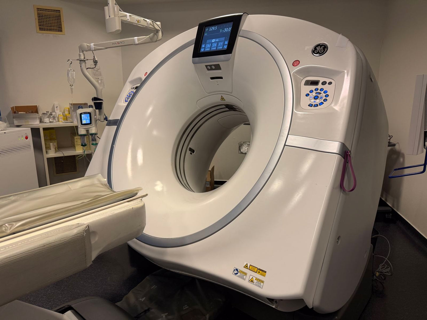 GE Revolution Evo 128 Cardiac CT Scanner - 2018 with 2023 Tube - MINT Condition