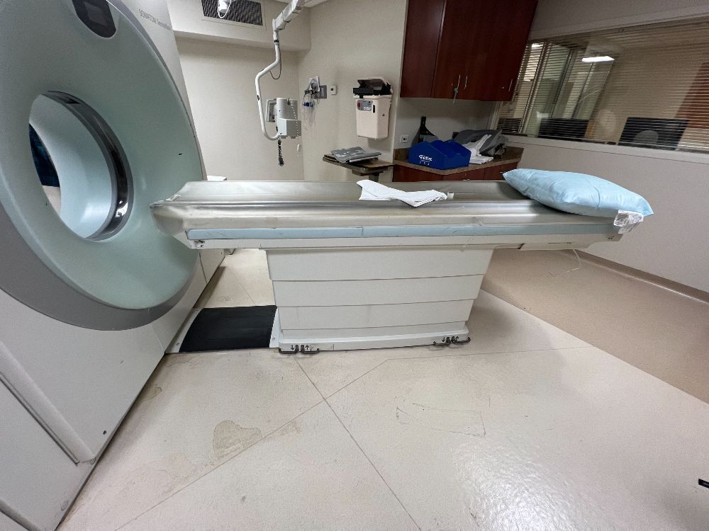 2006 Siemens Sensation 64 CT Scanner with NEW tube (only 520 Scand Seconds)