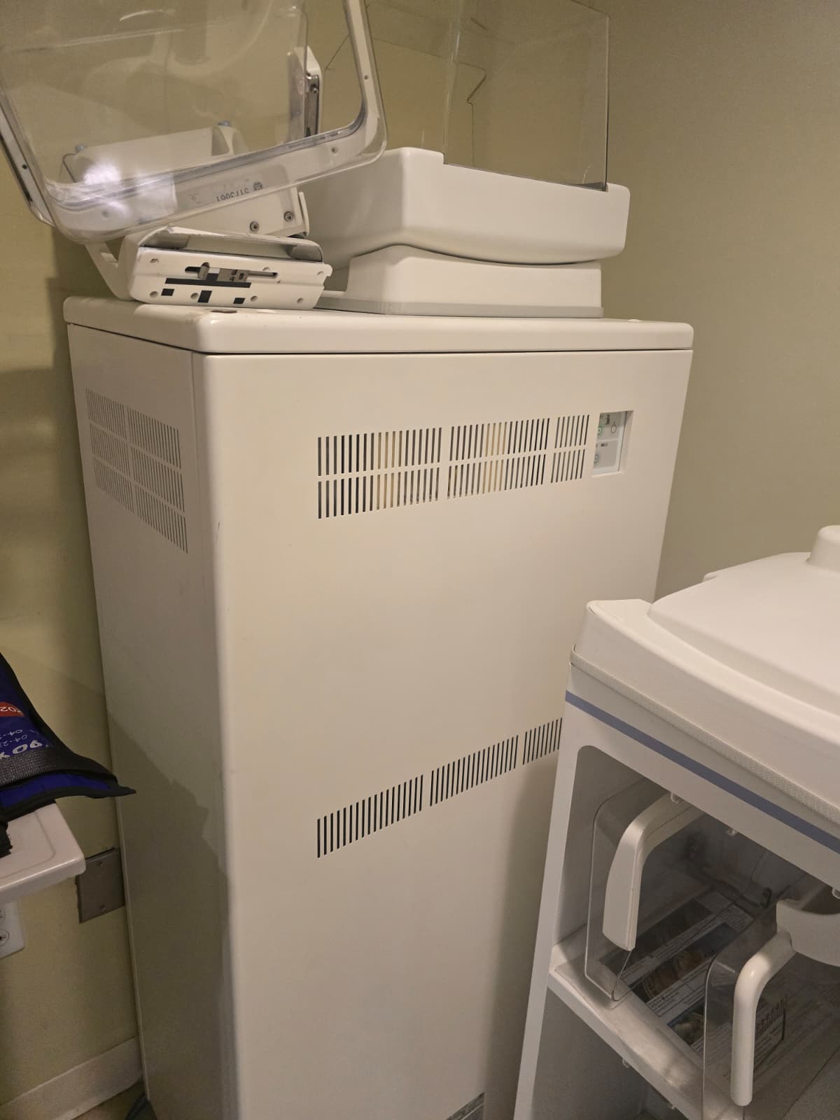 GE Senographe Essential 2D with  Stereotactic Biopsy 2010