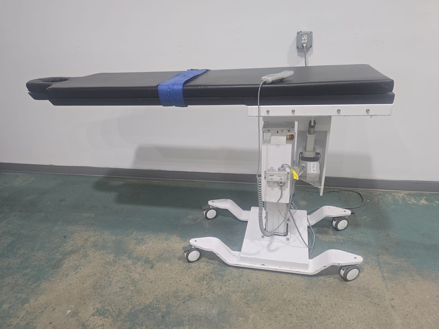 Durabuilt PMT8000HL Imaging Table – 2003