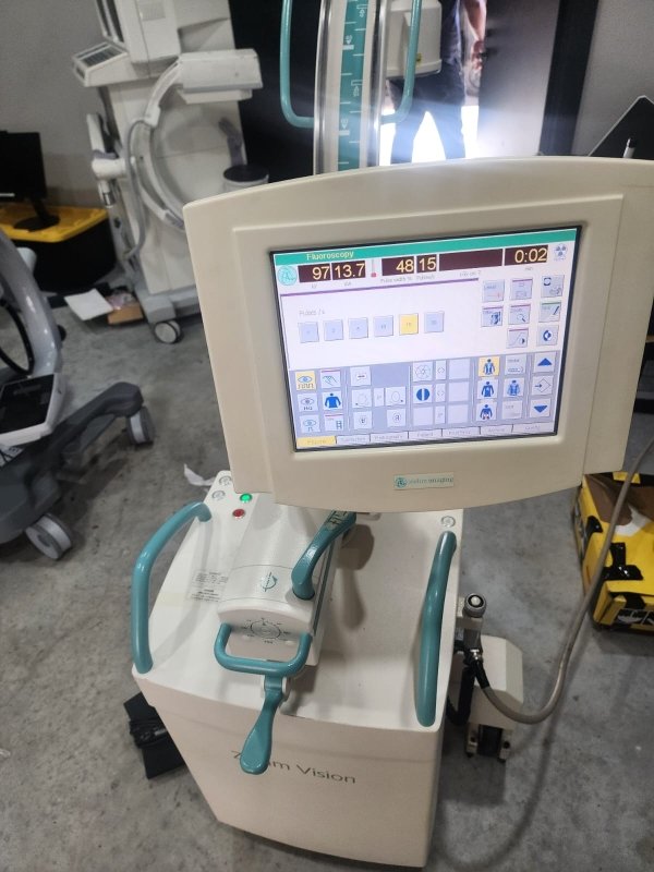 Copy of ZIEHM Vista C - arm with double monitor screen - inCAV Medical Imaging Equipment