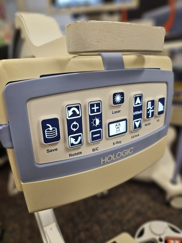 Fluoroscan Insight FD Mini C - Arm - inCAV Medical Imaging Equipment