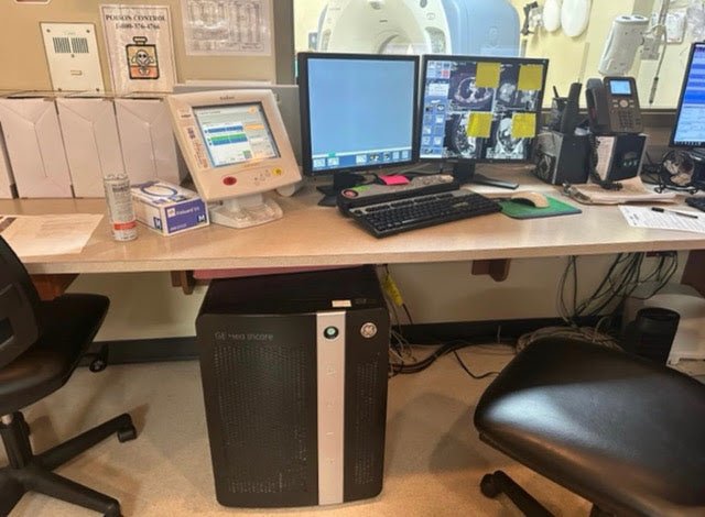 GE BrightSpeed Elite 16 CT Scanner 2013 - With ALL IN ONE Console - inCAV Medical Imaging Equipment