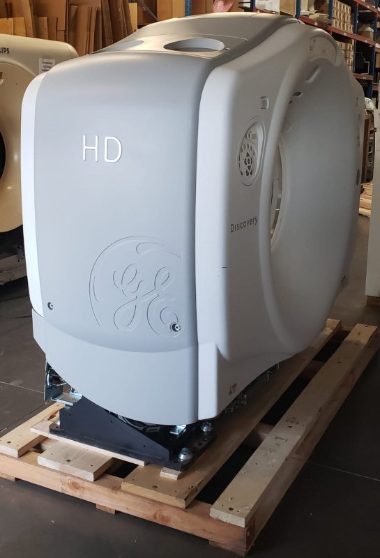 GE CT Discovery CT750 HD GT2000 CT SCANNER 64 slides - Tube: 2019 - inCAV Medical Imaging Equipment
