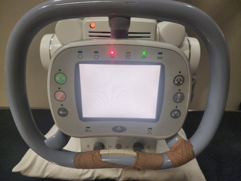 GE Definium 8000D Fully Digital X ray Room with 2019 tube and Dual Detector (2023) - inCAV Medical Imaging Equipment