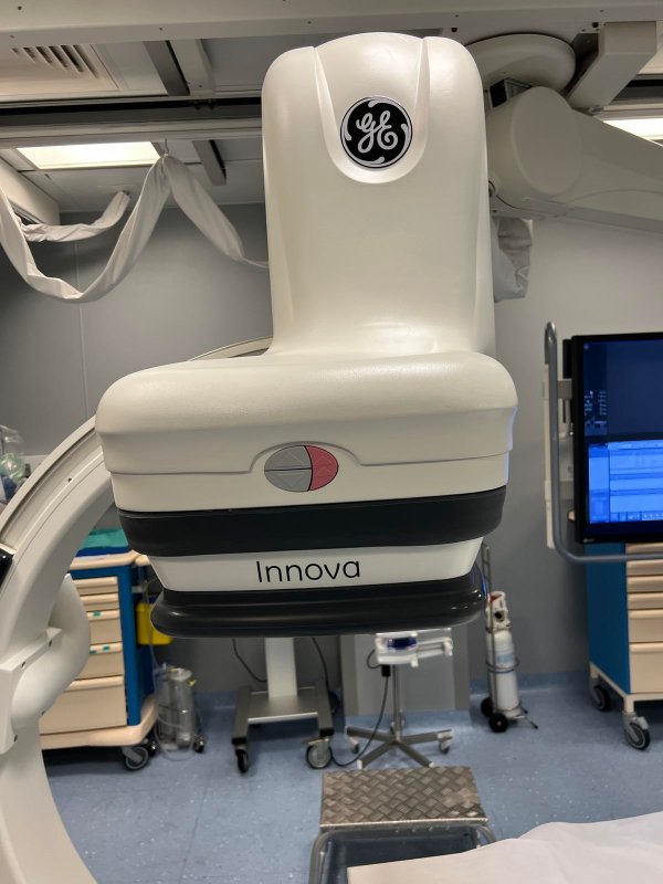 GE Innova IGS 520 Cath Lab / Angio 2013 - inCAV Medical Imaging Equipment