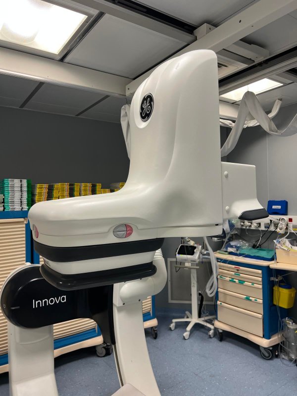 GE Innova IGS 520 Cath Lab / Angio 2013 - inCAV Medical Imaging Equipment
