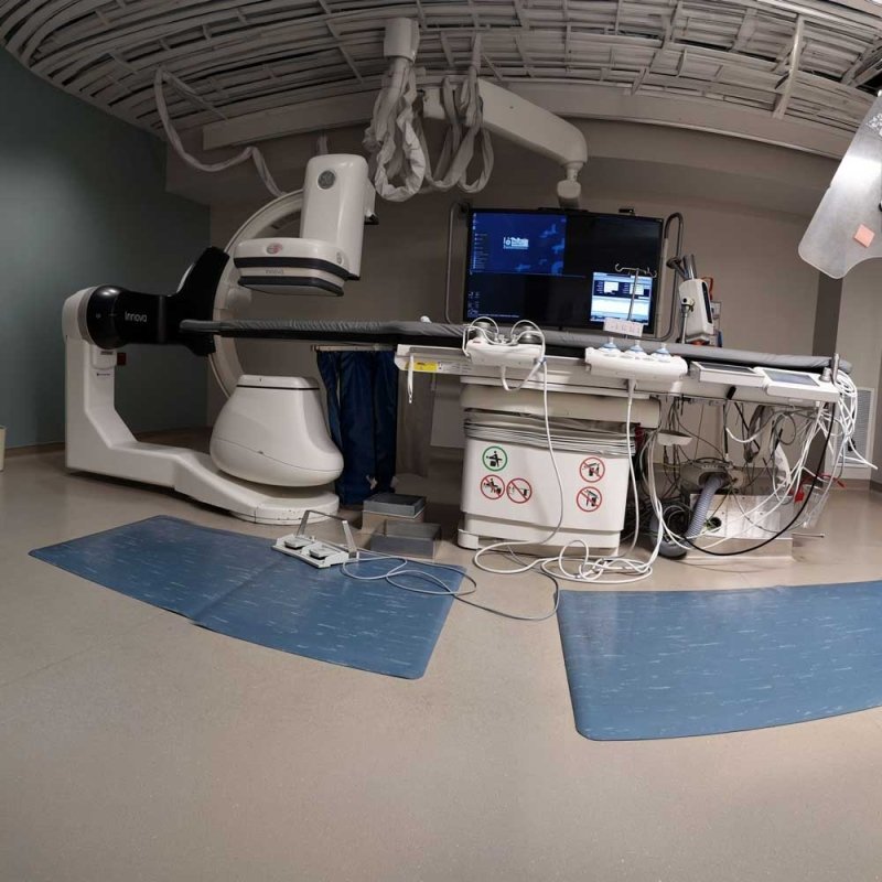 GE Innova IGS 530 Cath/Angio Lab - inCAV Medical Imaging Equipment