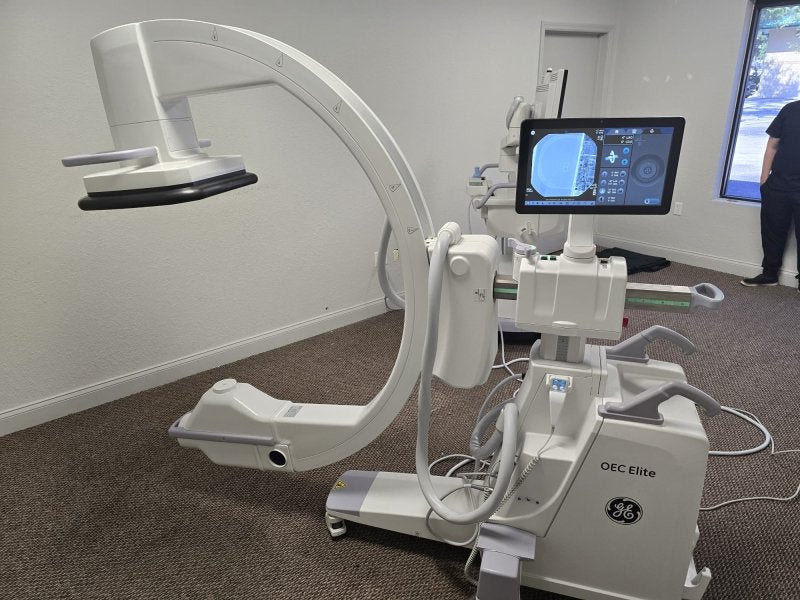 GE OEC ELITE CFD 31cm Flat Detector Super C - Arm - VAS 15 Software - inCAV Medical Imaging Equipment