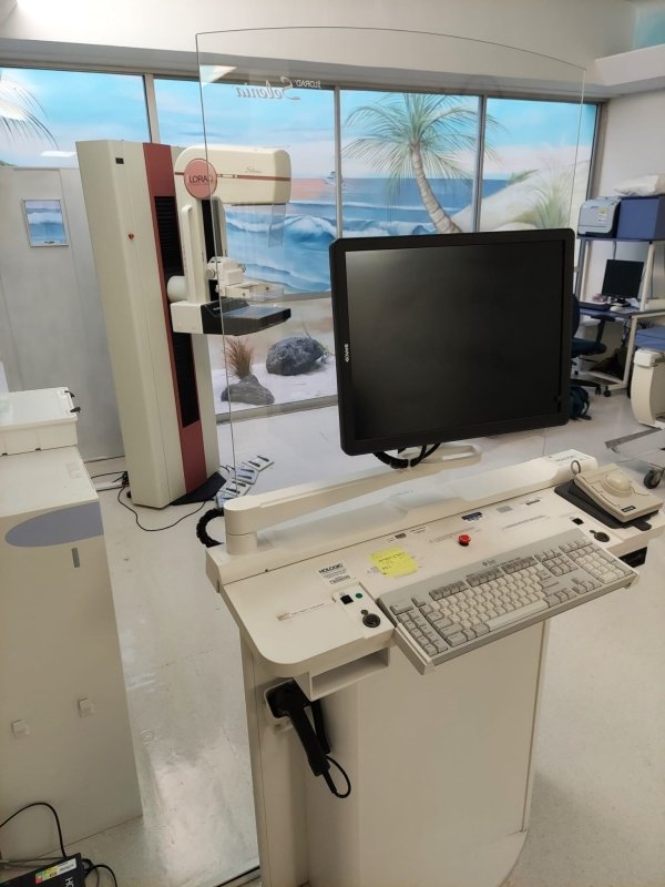 HOLOGIC SELENIA DIGITAL Mammo System With 2010 Detector - inCAV Medical Imaging Equipment
