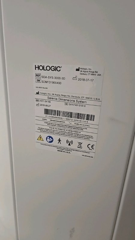 HOLOGIC SELENIA DIMENSIONS 3D DIGITAL Mammo System 2018 - inCAV Medical Imaging Equipment