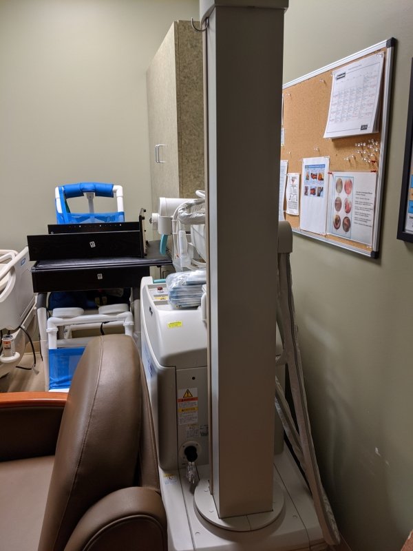 Shimadzu MobileArt Plus PORTABLE X - RAY - inCAV Medical Imaging Equipment