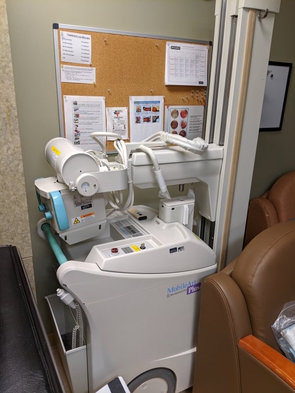 Shimadzu MobileArt Plus PORTABLE X - RAY - inCAV Medical Imaging Equipment