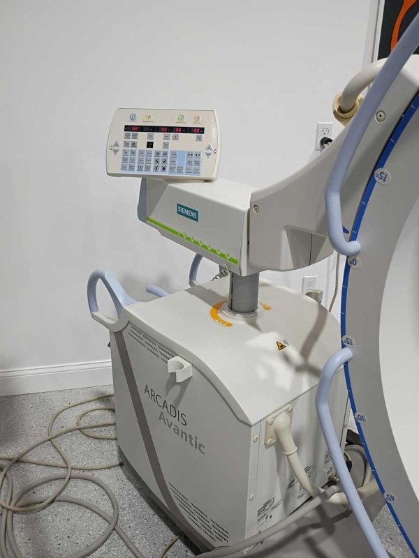 Siemens Arcadis Avantic 2007 – Cardiac / Vascular C - Arm with Vascular Package - inCAV Medical Imaging Equipment