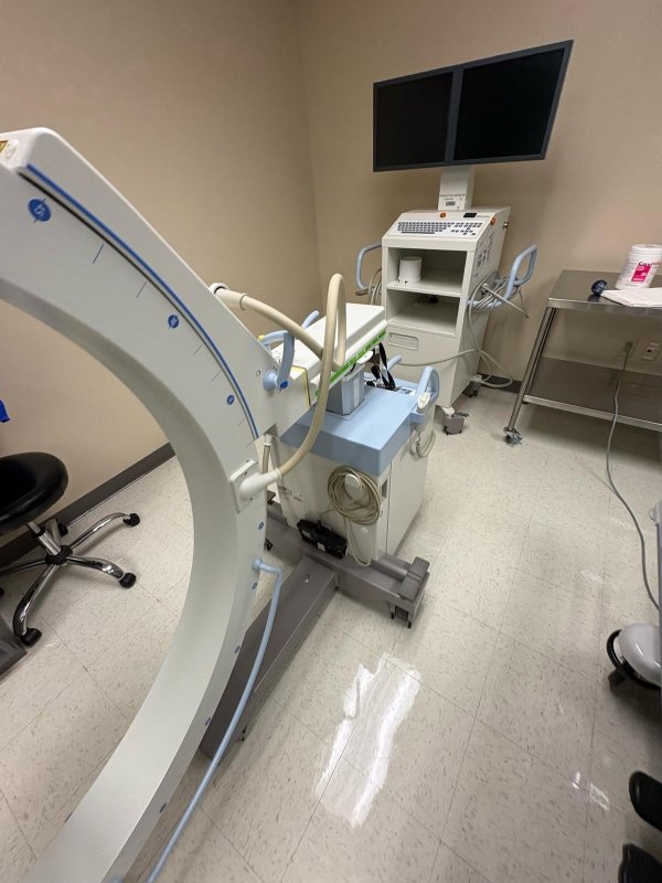 Siemens SIREMOBIL Compact L 2015 3rd Generation with LCD Monitors - inCAV Medical Imaging Equipment