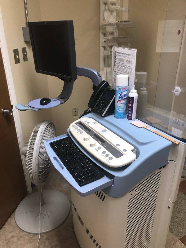 2011 GE Senographe Essential Mammography - inCAV Medical Imaging Equipment