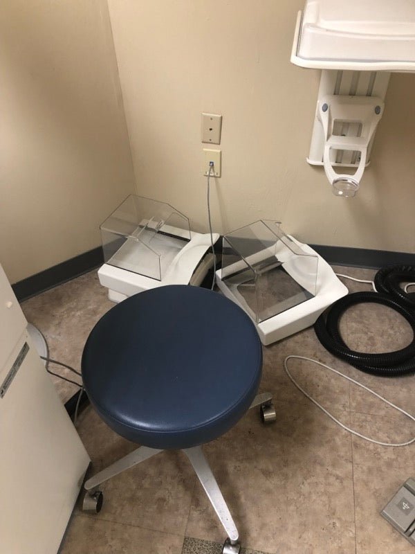 2011 GE Senographe Essential Mammography - inCAV Medical Imaging Equipment