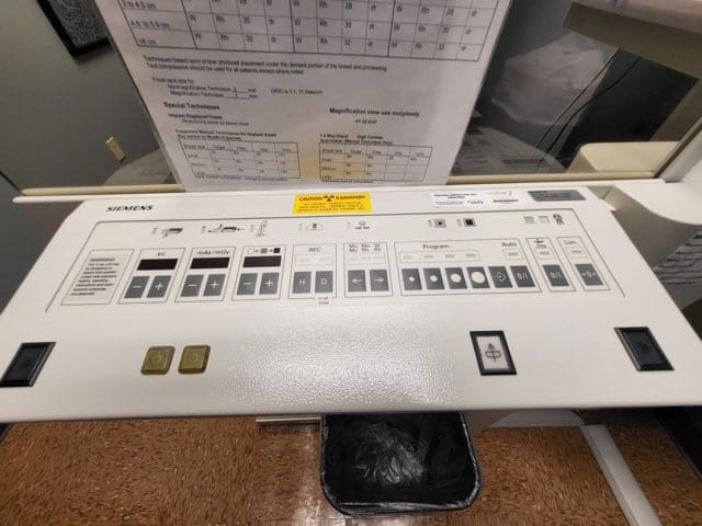 2011 Siemens Mammomat Novation DR - inCAV Medical Imaging Equipment