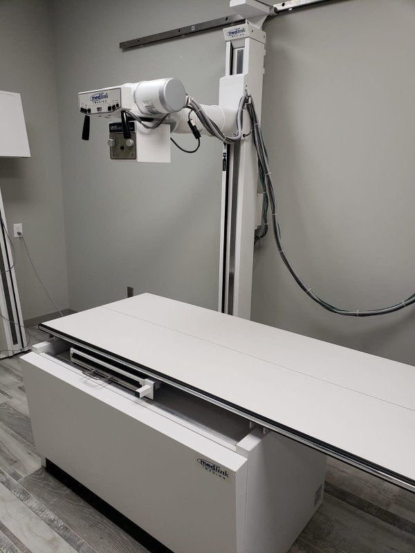 2014 SUMMIT - MEDLINK RAD - ROOM - Floor Stand with Toshiba Tube - inCAV Medical Imaging Equipment