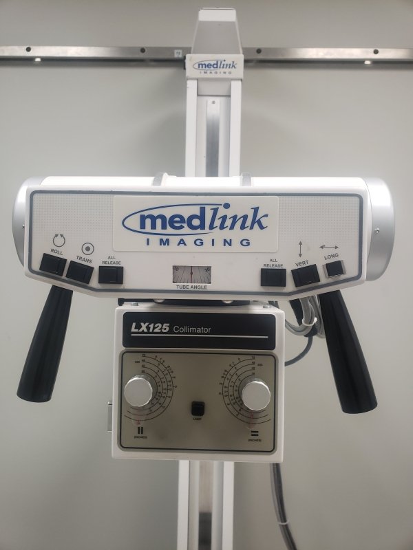 2014 SUMMIT - MEDLINK RAD - ROOM - Floor Stand with Toshiba Tube - inCAV Medical Imaging Equipment