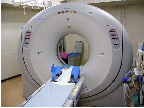 Load image into Gallery viewer, Toshiba Aquilion 16 Slice CT Scanner 2004
