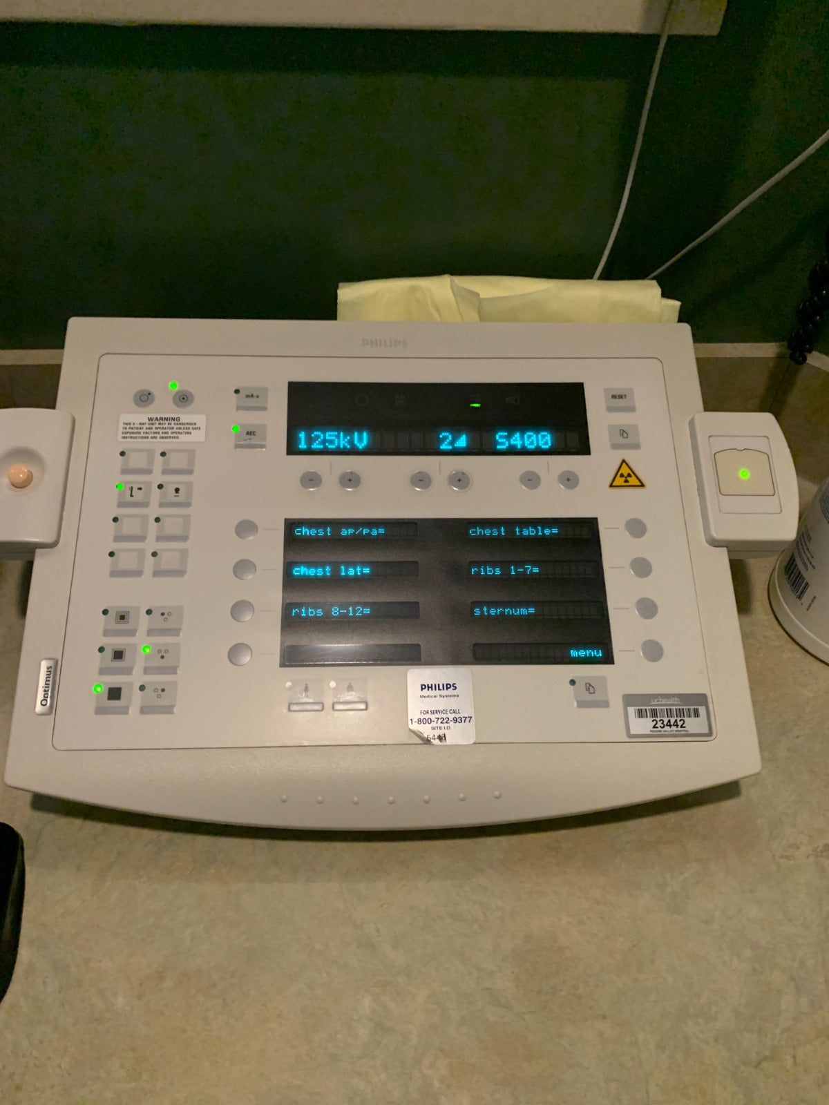 2006 Philips Digital Diagnost with 2016 DR Plates 14x17 and 10x12 -  Software and Worksation Included