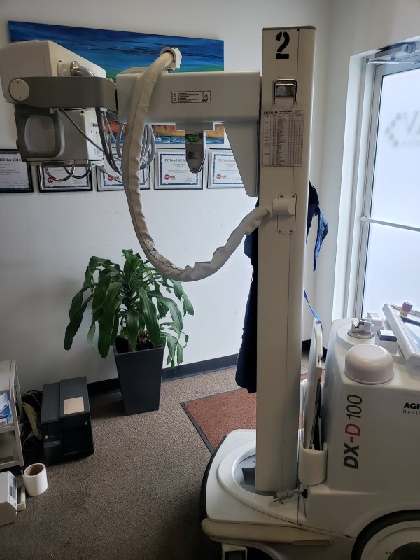 AGFA DX - D100 DIGITAL DR PORTABLE X - RAY with WIRELESS Flat Panel Detector - inCAV Medical Imaging Equipment