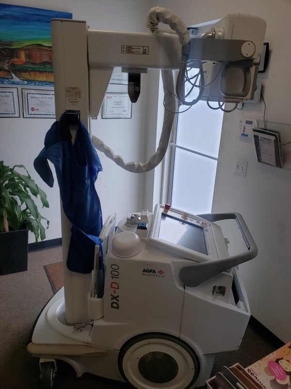 AGFA DX - D100 DIGITAL DR PORTABLE X - RAY with WIRELESS Flat Panel Detector - inCAV Medical Imaging Equipment