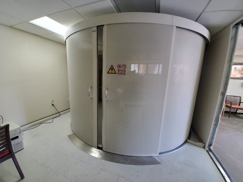 ESAOTE E - SCAN XQ Open Dedicate MRI - 2005 - inCAV Medical Imaging Equipment