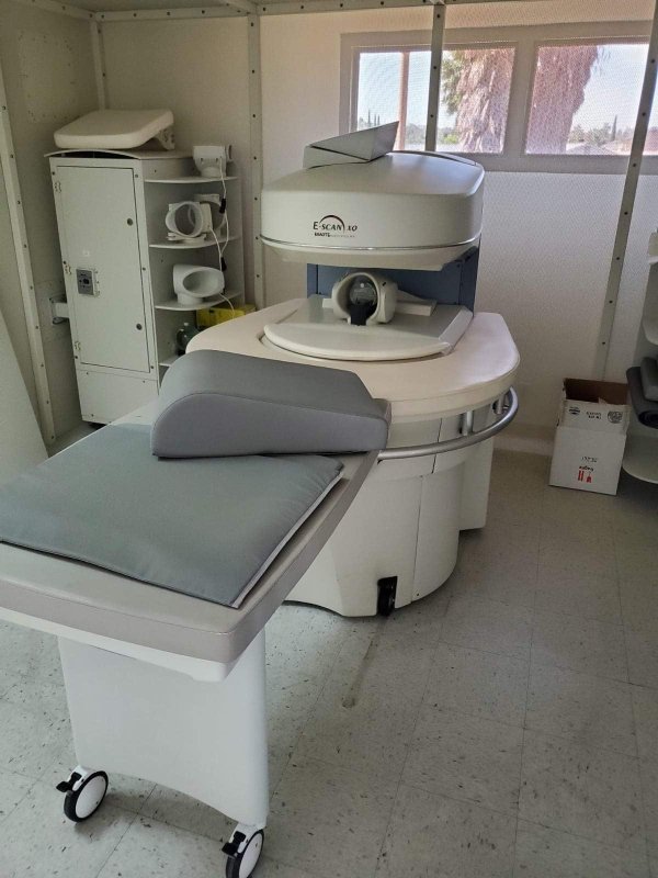 ESAOTE E - SCAN XQ Open Dedicate MRI - 2005 - inCAV Medical Imaging Equipment