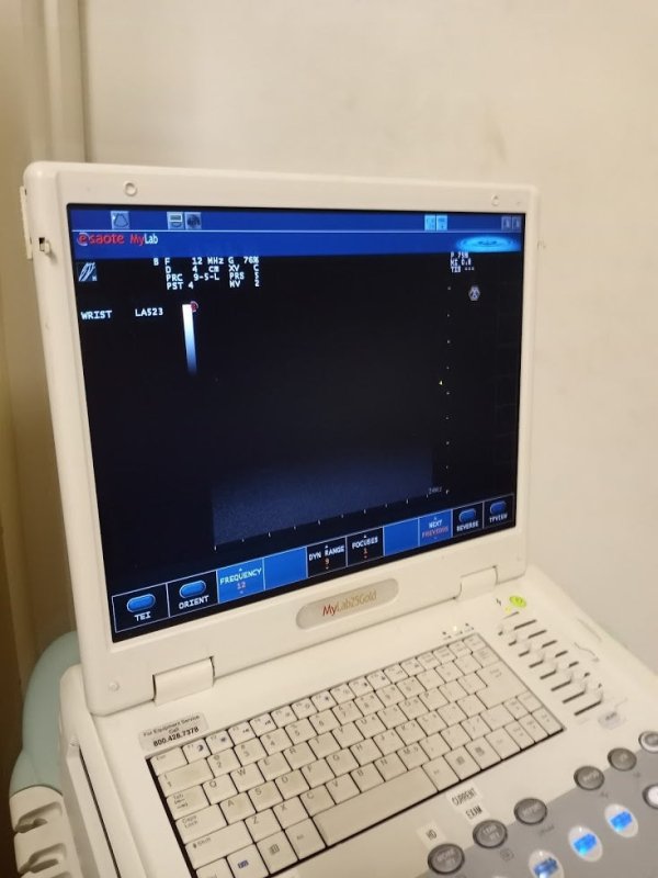 Esaote MyLab 25Gold Ultrasound Machine with 4D Volumetric and Doppler Color - inCAV Medical Imaging Equipment