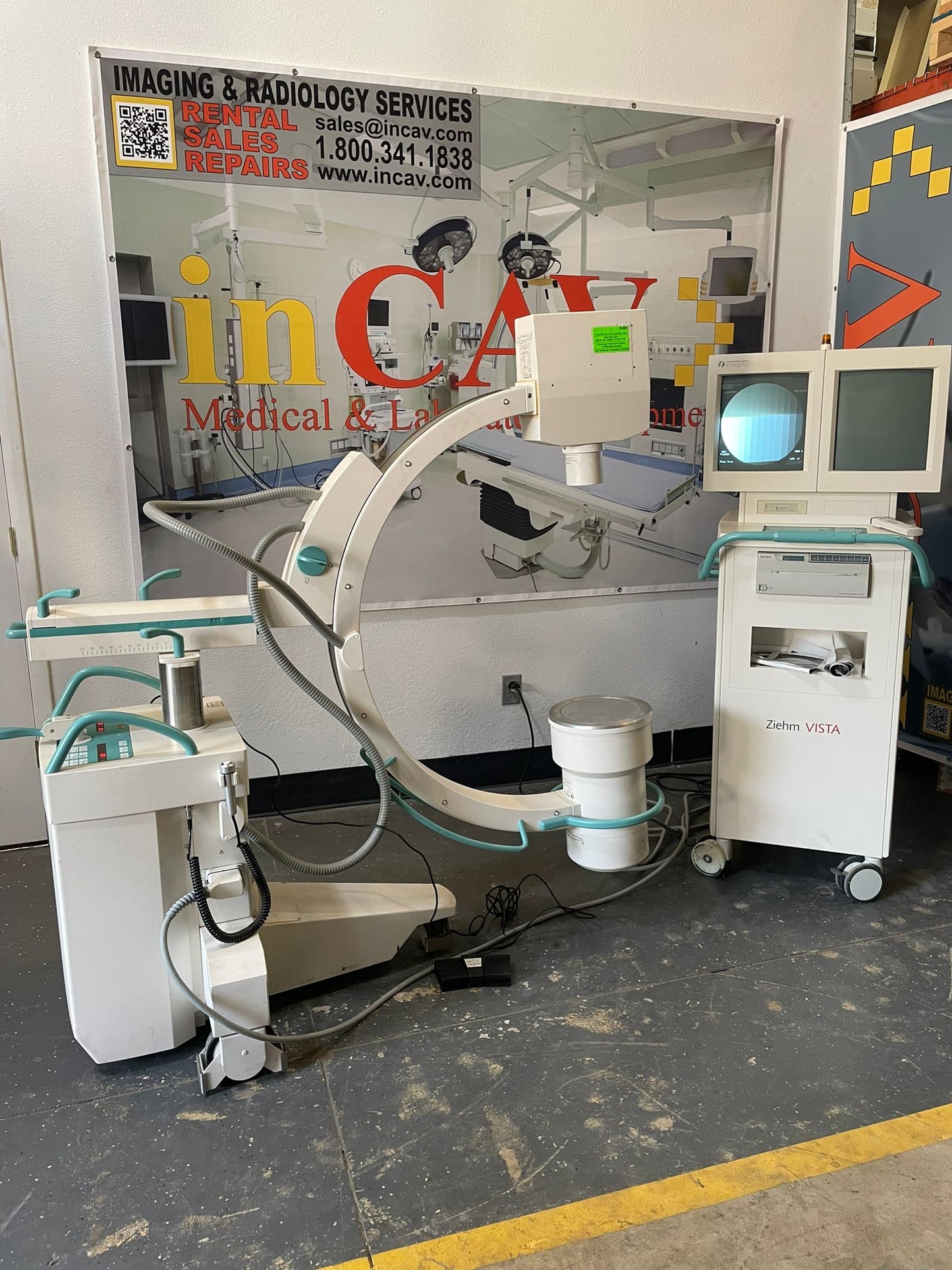 ZIEHM Vista C-arm with double monitor screen
