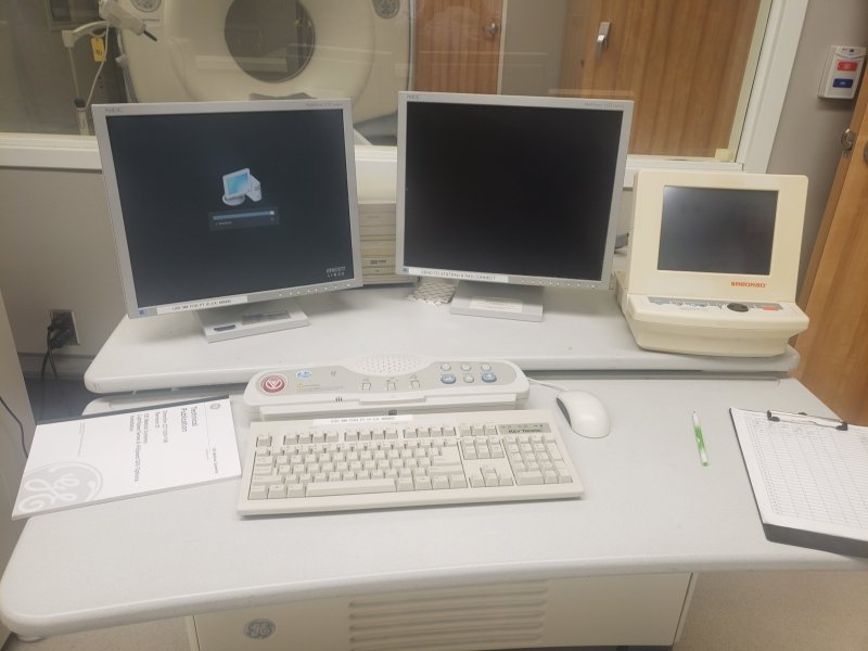 GE LightSpeed 16 Slice CT Scanner - inCAV Medical Imaging Equipment