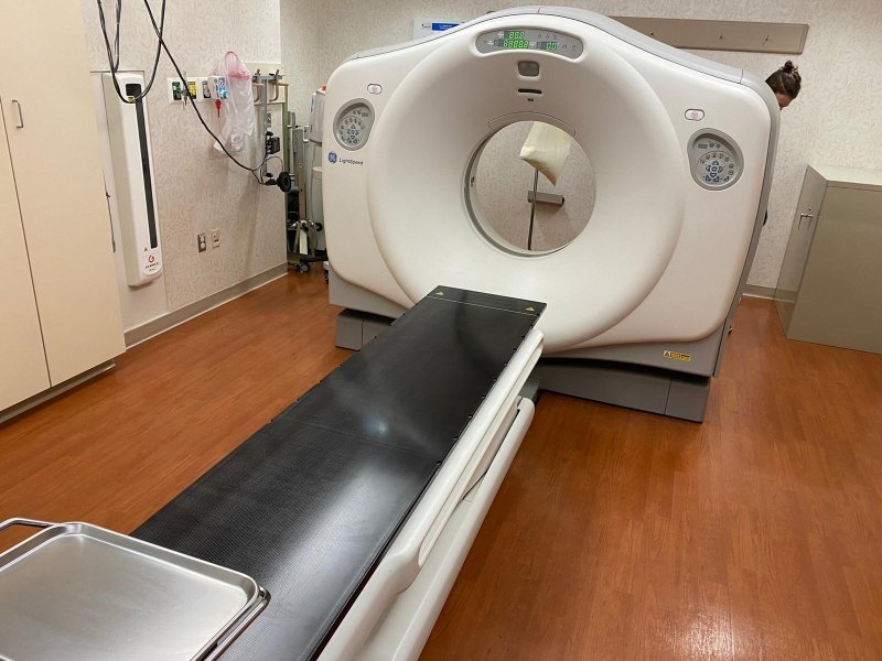GE LightSpeed QXi 4 Slice CT Scanner - inCAV Medical Imaging Equipment
