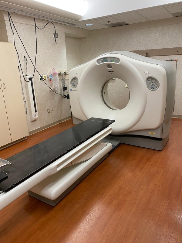 GE LightSpeed QXi 4 Slice CT Scanner - inCAV Medical Imaging Equipment