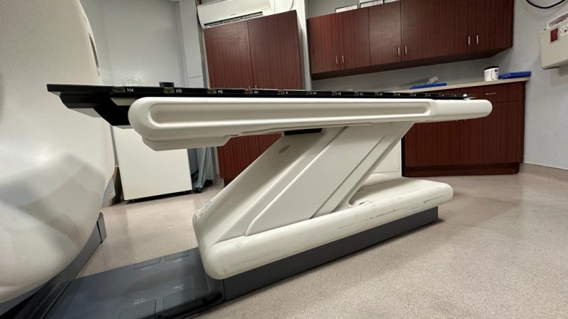 GE Lightspeed Ultra 8 SLICES Gold Seal 2011 with 2021 Tube - inCAV Medical Imaging Equipment