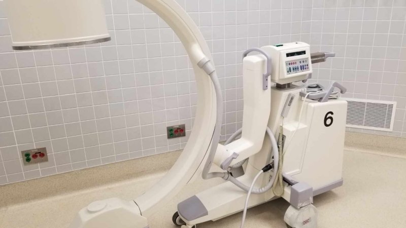 GE OEC 9600 C - ARM VASCULAR with 12 IIS - inCAV Medical Imaging Equipment